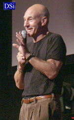 Patrick Stewart im Panel